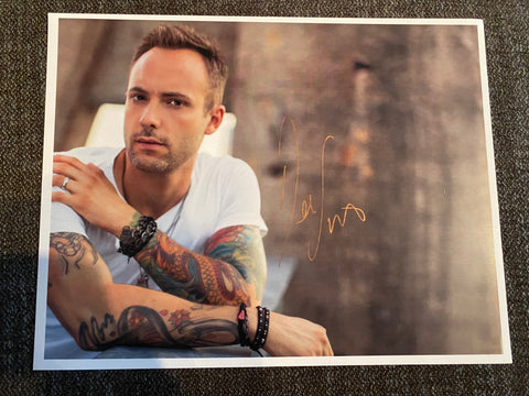 Dallas Smith Autographed 8x10 Photo