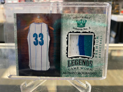 2022 Sportkings Volume 3 Legends Game Worn Materials Green /5 Alonzo Mourning