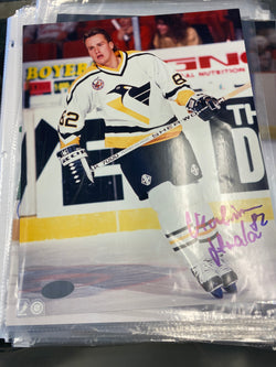 Martin Straka signed Pittsburgh Penguins 8x10 Photo