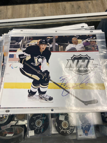 Brian Dumoulin signed Pittsburgh Penguins 8x10 Photo