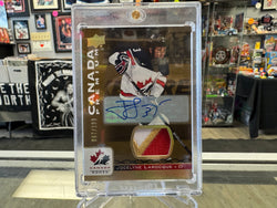 Jocelyne Larocque /199 Auto Patch 2017 Team Canada