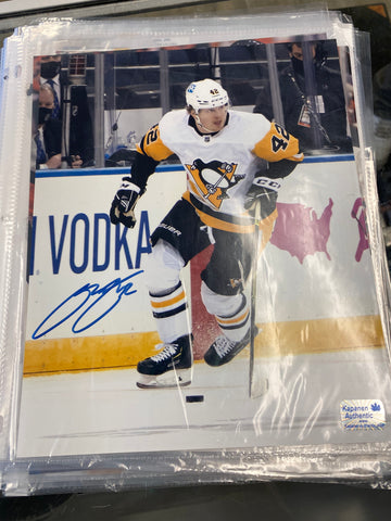 Kasperi Kapanen signed Pittsburgh Penguins 8x10 Photo