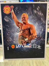British Bulldog Davey Boy Smith Jr. signed 8x10 Wrestling Photo