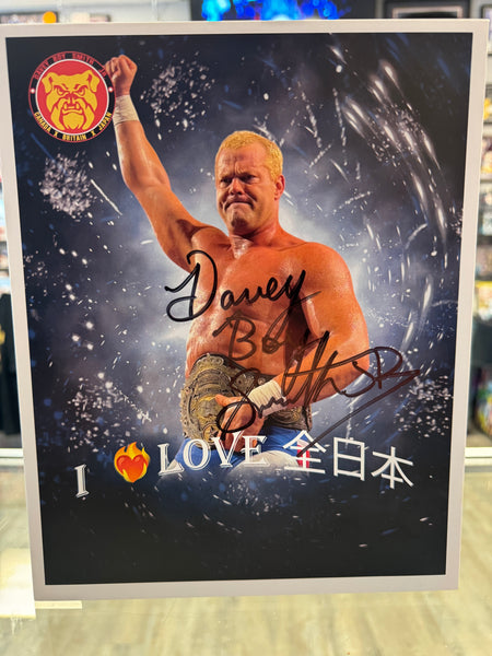 British Bulldog Davey Boy Smith Jr. signed 8x10 Wrestling Photo