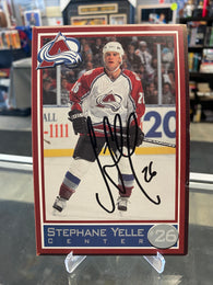 Stephane Yelle signed Colorado Avalanche 4x6 Team Issued Postcard