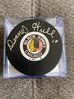 Dennis Hull signed Chicago Blackhawks Hockey Puck