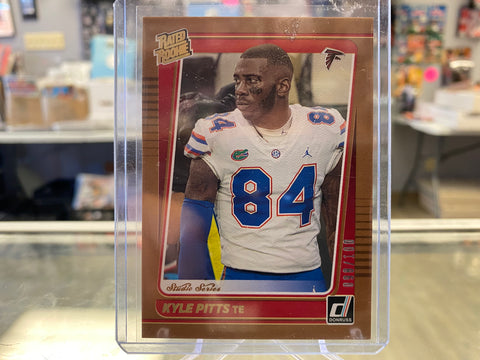 KYLE PITTS 2021 DONRUSS #260 RATED ROOKIE STUDIO SERIES PORTRAIT /100