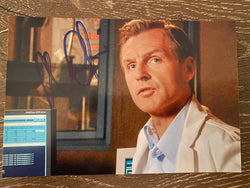Andrew Airlie Autograph 4x6 Photo - First Row Collectibles